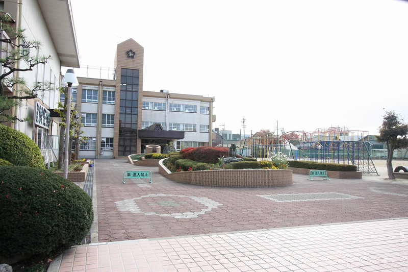 小学校　米野小学校（小学校）まで514m