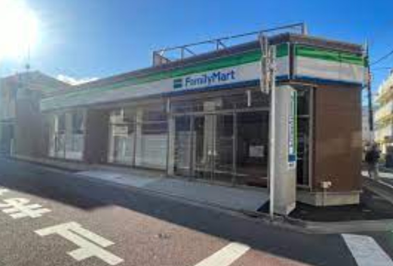 コンビニ　ファミリーマート仲六郷二丁目店（コンビニ）まで45m