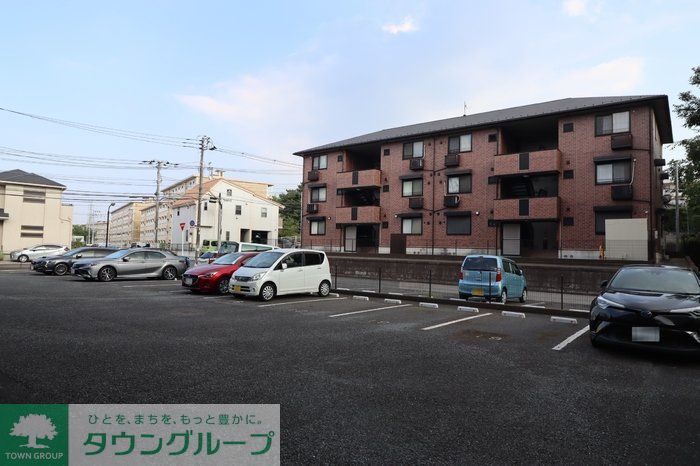 駐車場　お問合せはタウンハウジングまで！※現地待合わせ相談可能