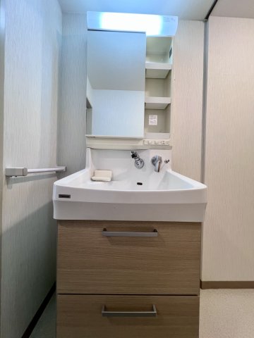 椿峰ニュータウン107街区4号棟の内装写真