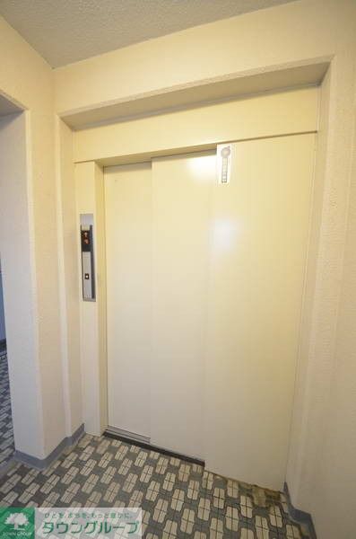 その他共有部分　☆上の階でも楽々エレベーター☆