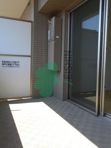 バルコニー　日当たりの良いバルコニーです！