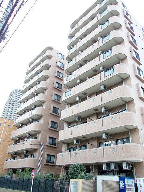 建物外観　★マンションならではの、重厚感ある外観★