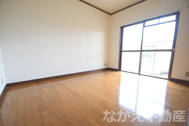 その他部屋・スペース　使い勝手のいい寝室です