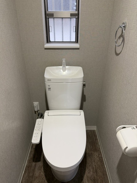 鶴橋4丁目貸テラスハウスのトイレ写真