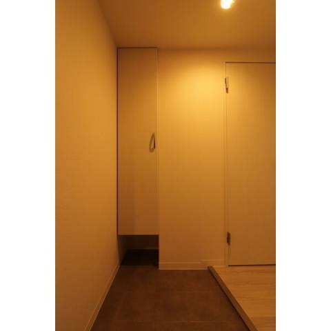 玄関　詳細は、ウィンドワード菊水店までご相談下さい。