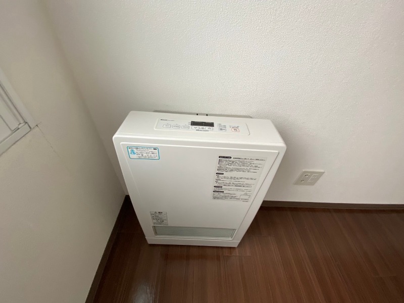 その他設備　暖房設備があるので寒い冬でも安心です！