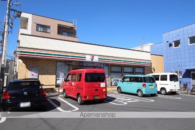 コンビニ　セブンイレブン（コンビニ）まで959m