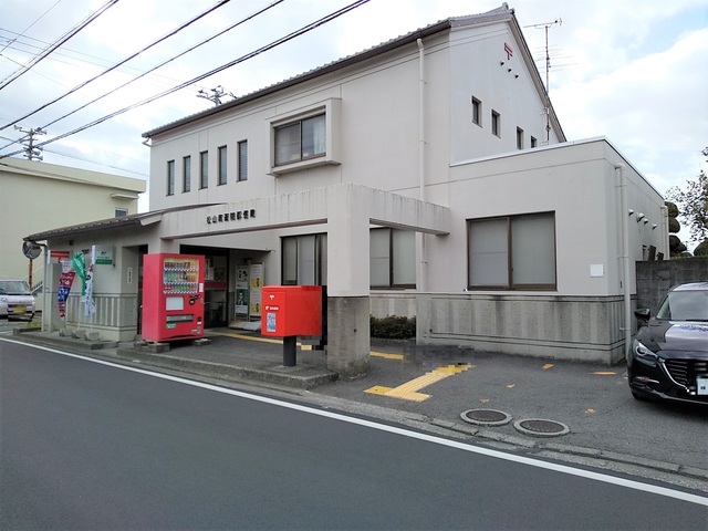郵便局　松山南斎院郵便局（郵便局）まで954m