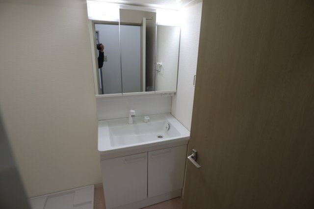 洗面設備　別号室リノベーション完了部屋の写真です