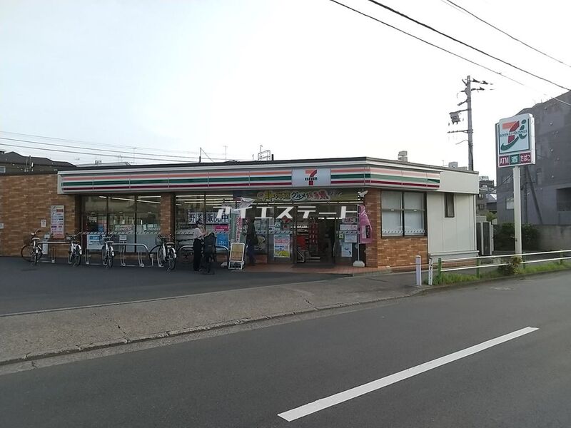 コンビニ　セブンイレブン（コンビニ）まで360m