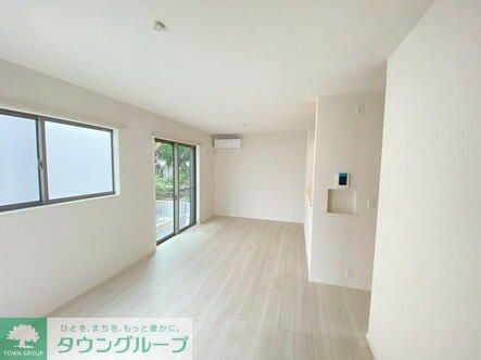 居室・リビング　お問合せはタウンハウジングまで！※現地待合わせ相談可能
