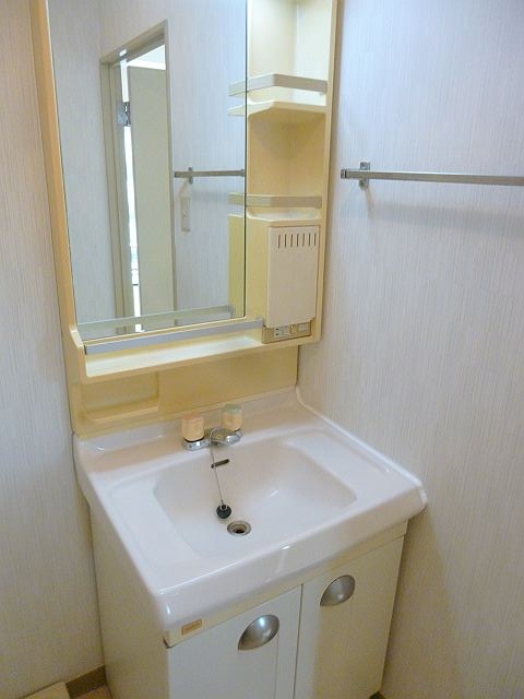 洗面設備　参考写真です