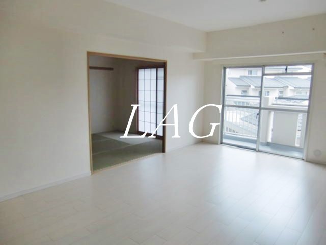 居室・リビング　洋室のお部屋です。