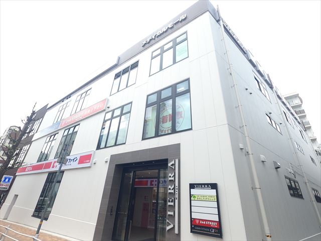 ドラックストア　ココカラファインビエラ御影店（ドラッグストア）まで452m