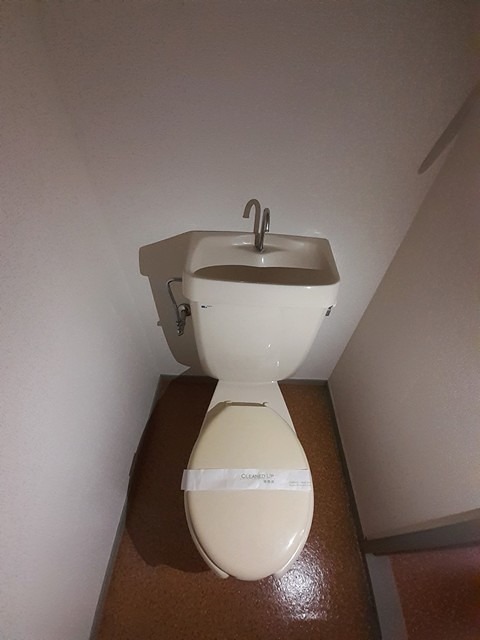 トイレ　清潔感のあるトイレです。
