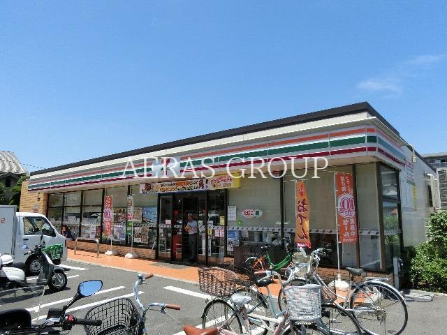 コンビニ　セブンイレブン江戸川北小岩7丁目店（コンビニ）まで401m