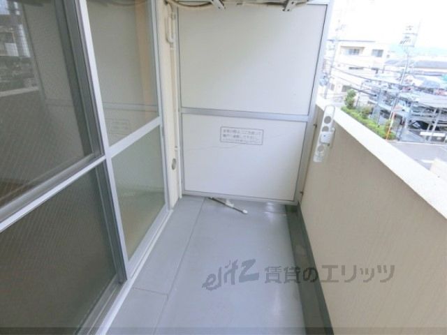 バルコニー　ベランダ