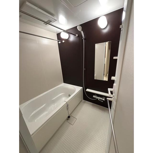 バス・シャワールーム　※写真は同タイプ住戸です。