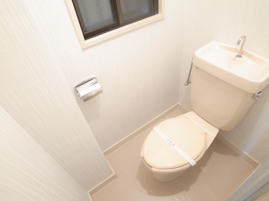 東本ハイツのトイレ写真