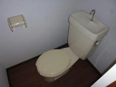 トイレ　同型タイプ