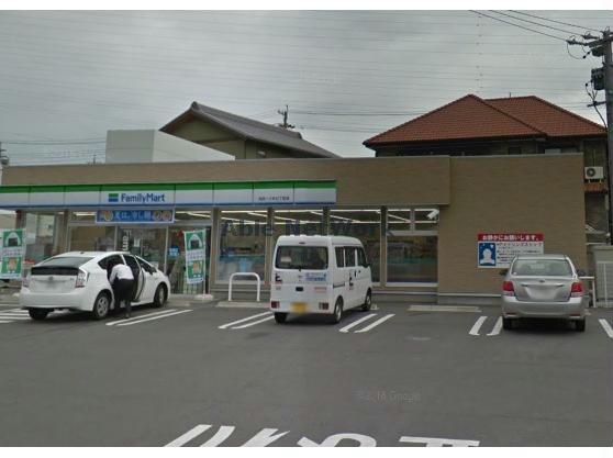 コンビニ　ファミリーマート刈谷一ツ木七丁目店（コンビニ）まで451m