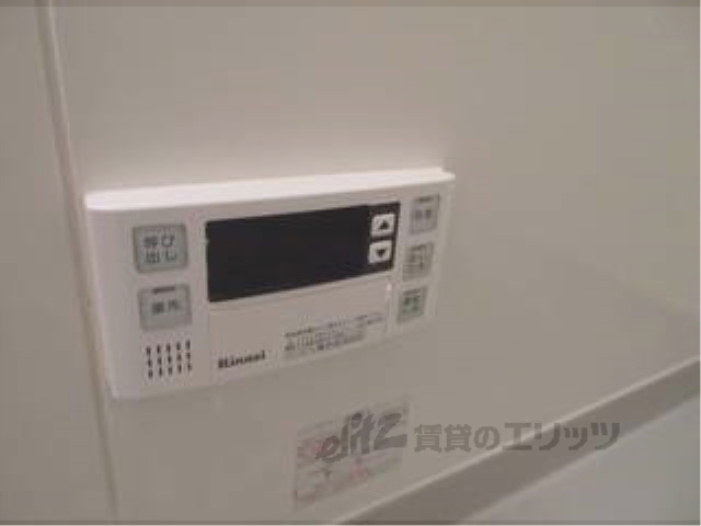 その他設備　給湯器リモコン