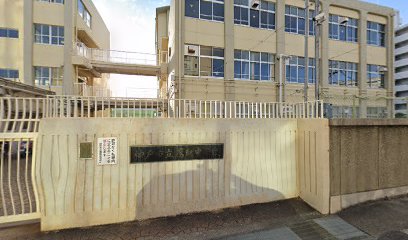 中学校　神戸市立鷹取中学校（中学校）まで653m