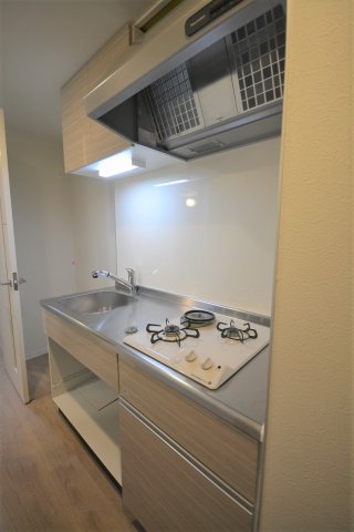 キッチン　コンパクトなキッチンで掃除もラクラク