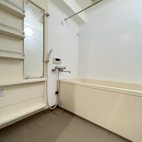 バス・シャワールーム　同仕様タイプです
