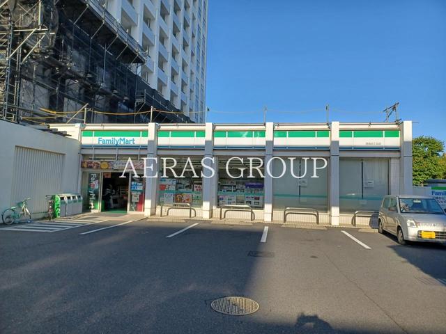 コンビニ　ファミリーマート 港南四丁目店（コンビニ）まで163m