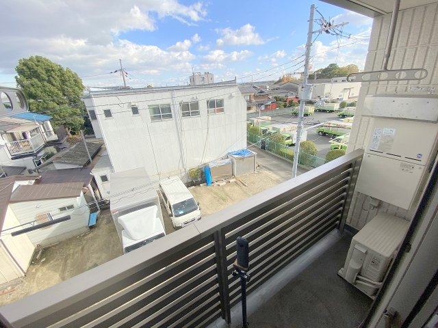 バルコニー　※同建物の類似写真となります。