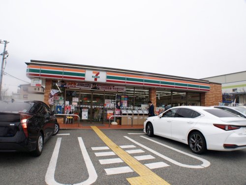 コンビニ　セブンイレブン　森本３丁目店（コンビニ）まで2623m