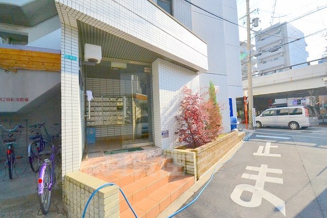 その他　エントランス