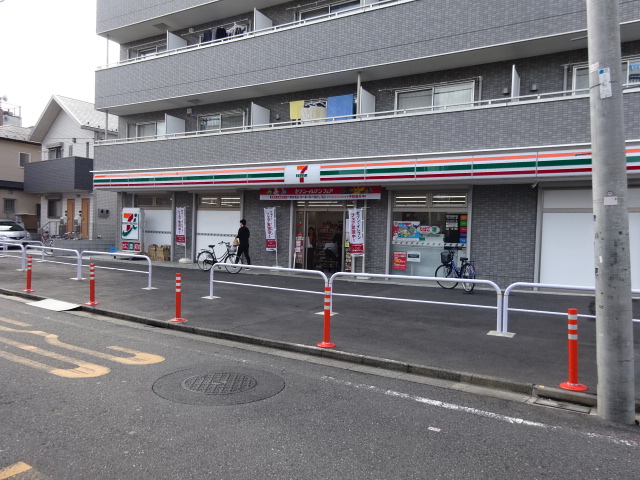 コンビニ　セブン-イレブン 中野大和町中央通り店（コンビニ）まで196m