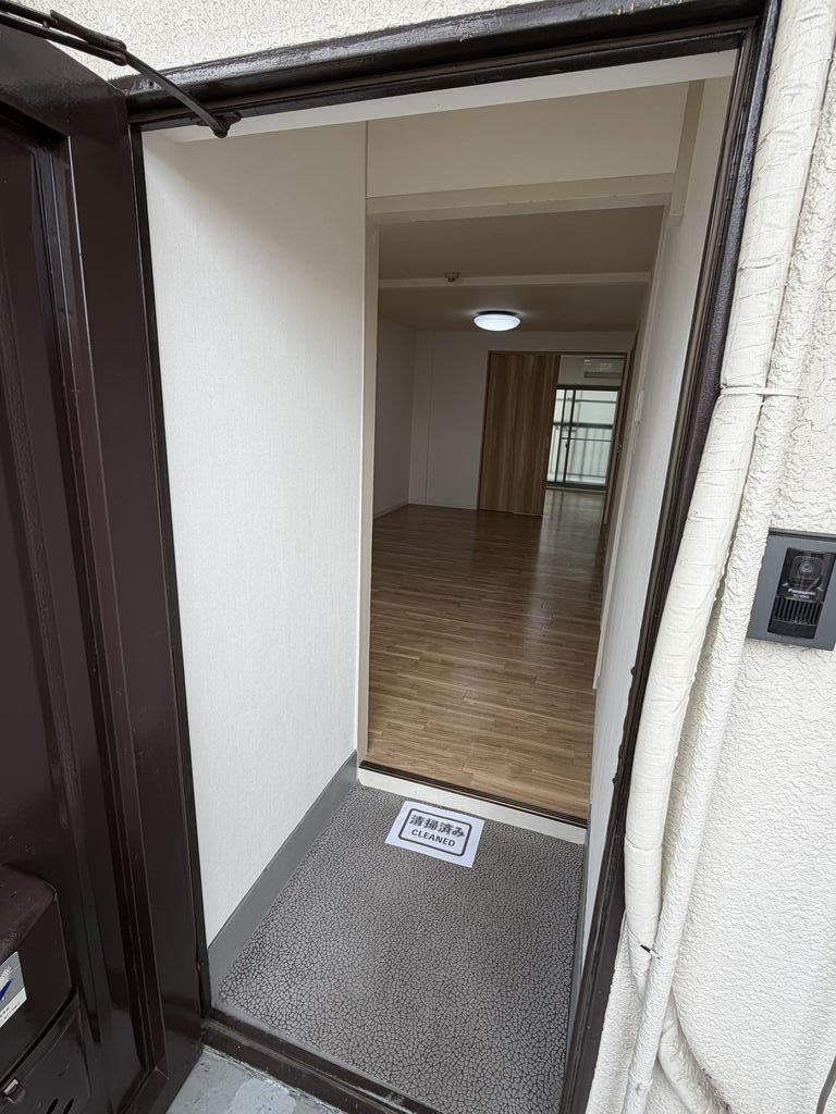 Maison Prendreの玄関写真
