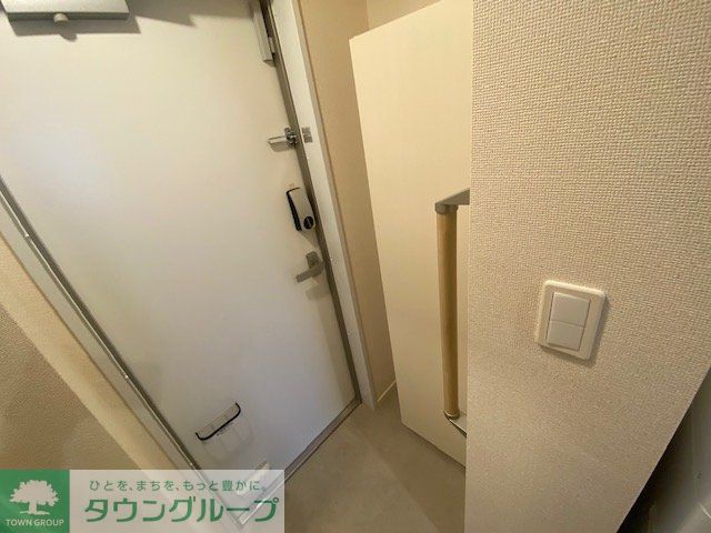 玄関　現況を優先