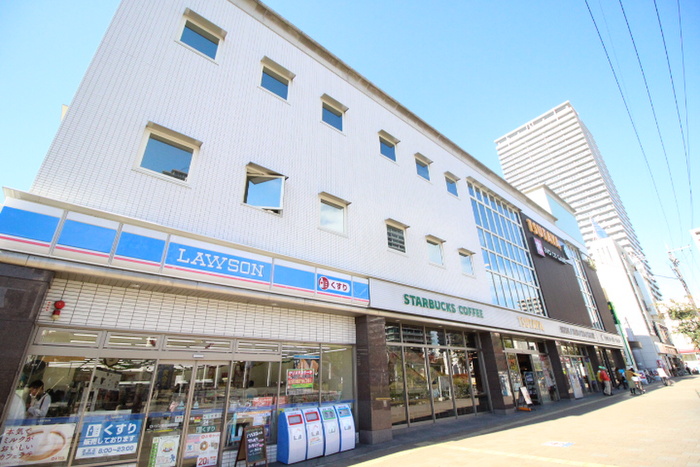 その他　TSUTAYA（その他）まで520m