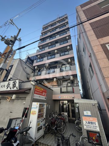 建物外観　ソシオリバーハイツ　外観