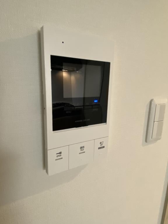 セキュリティ　モニター付きインターホン★