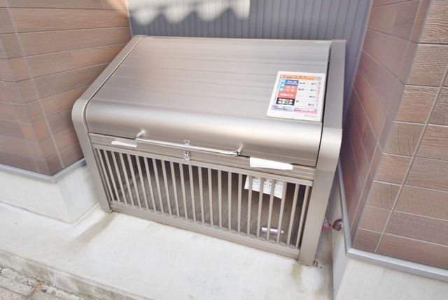 その他　敷地内のダストボックス