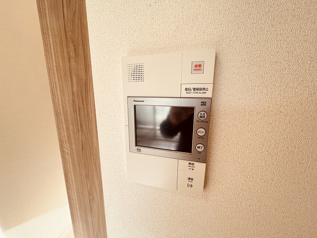 セキュリティ　モニター付きです