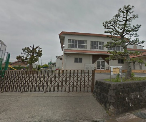 小学校　島田市立六合東小学校（小学校）まで345m