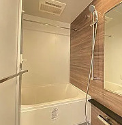 バス・シャワールーム　※別部屋の参考写真です。
