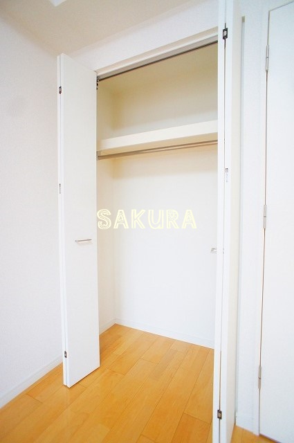 収納　お荷物の多い方でも安心のクローゼット付き♪