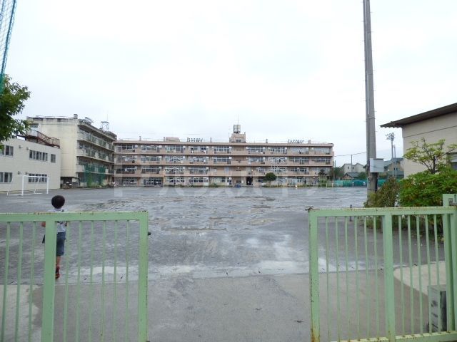 小学校　草加市立清門小学校（小学校）まで720m