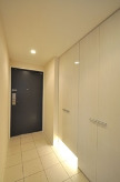 玄関　KDXレジデンス戸越　※写真は間取りが反転のお部屋です。