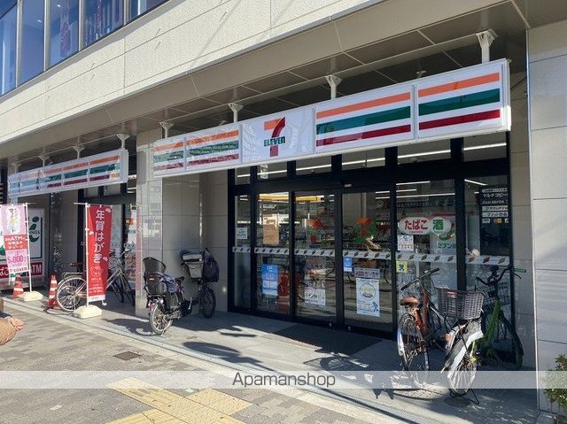 コンビニ　セブンイレブン（コンビニ）まで374m