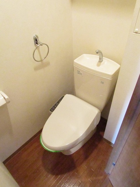 オルゴグラート鶴見のトイレ写真