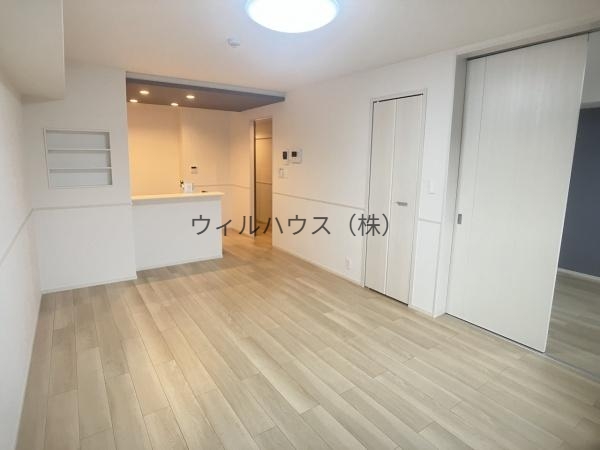 居室・リビング　室内きれいです！